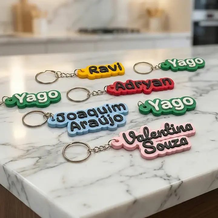 Chaveiros personalizados coloridos em 3D